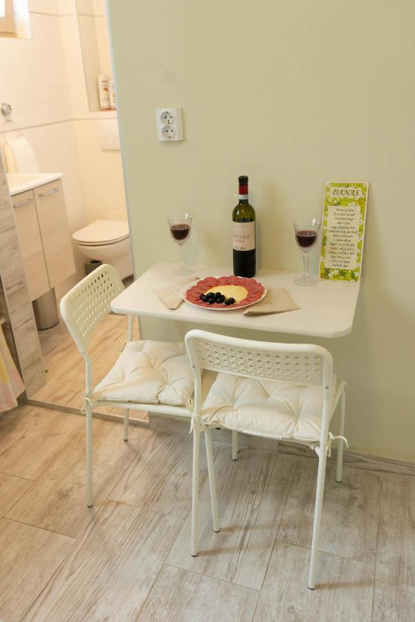 Apartamento Happy Zagreb Exterior foto